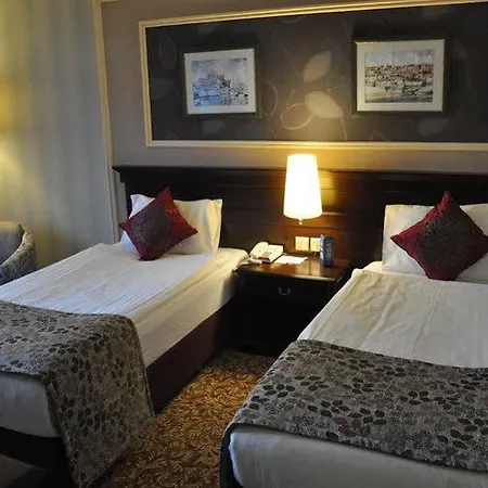 Merit Crystal Cove Hotel 4*