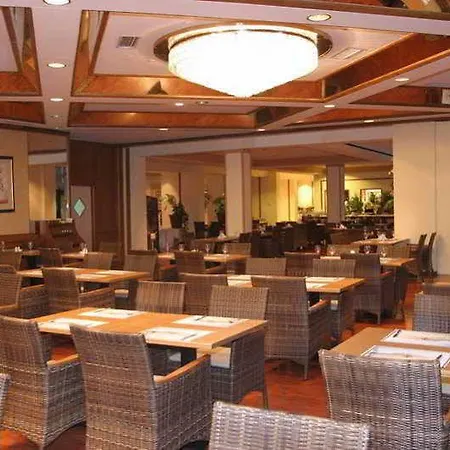 Merit Crystal Cove 4*